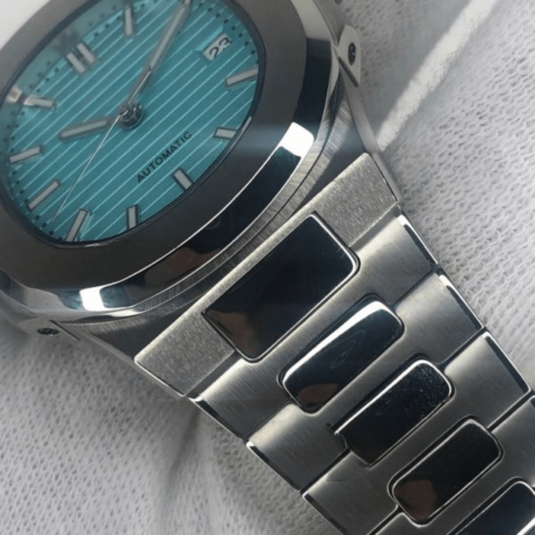 NAUTIKO | TIFFANNY BLUE