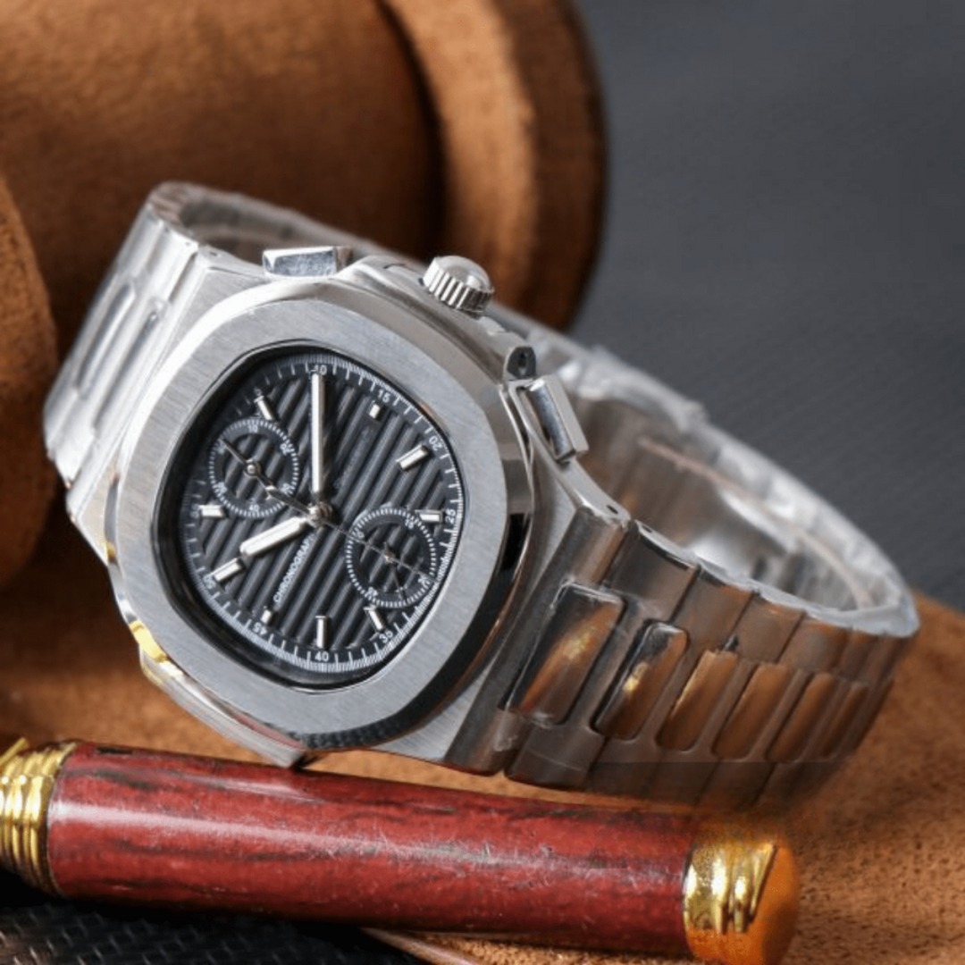 NAUTIKO | BLACK CHRONO