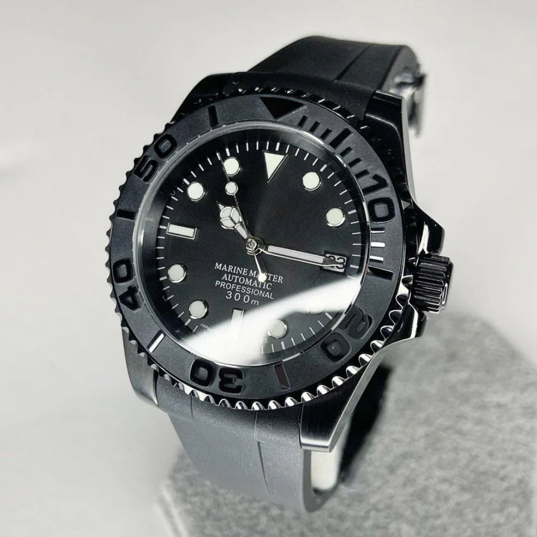 MARINER | FULL BLACK | SILICONE STRAP