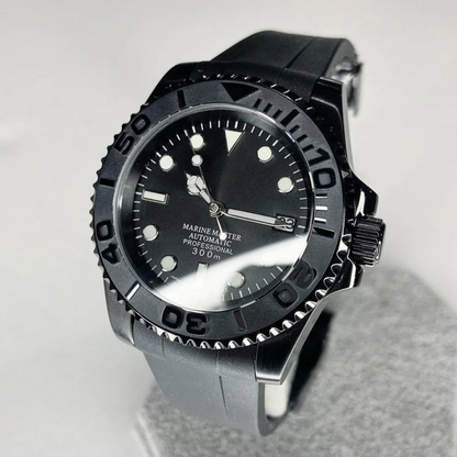 MARINER | FULL BLACK | SILICONE STRAP
