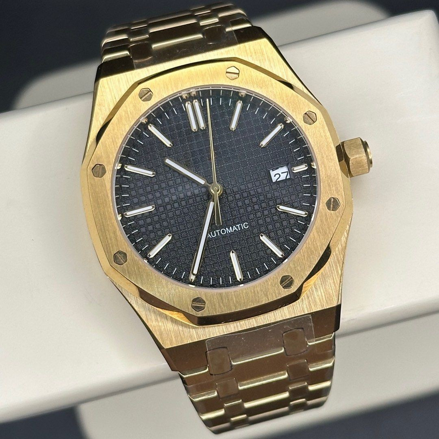 ROYAL | BLACK GOLD