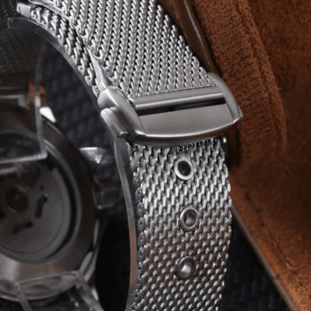 MASTER | JAMES BOND | MESH